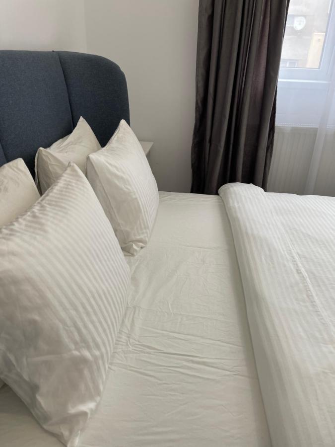 Apartament Emma Targoviste Extérieur photo